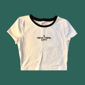90s/Y2K AERO White, NYC Embroidered Cropped Baby Tee Size M